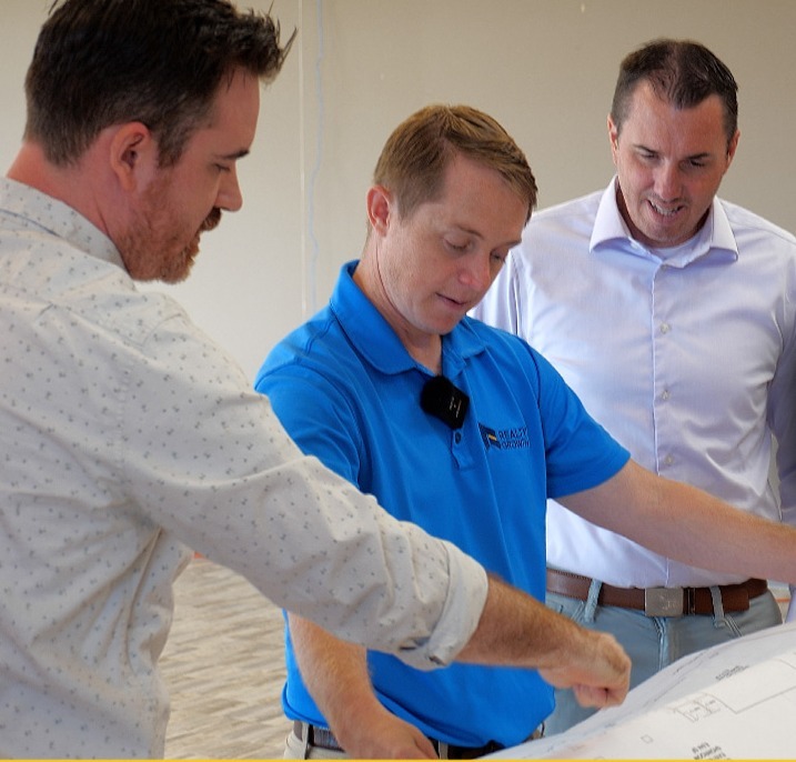 5139 Frontage Rd Thumb